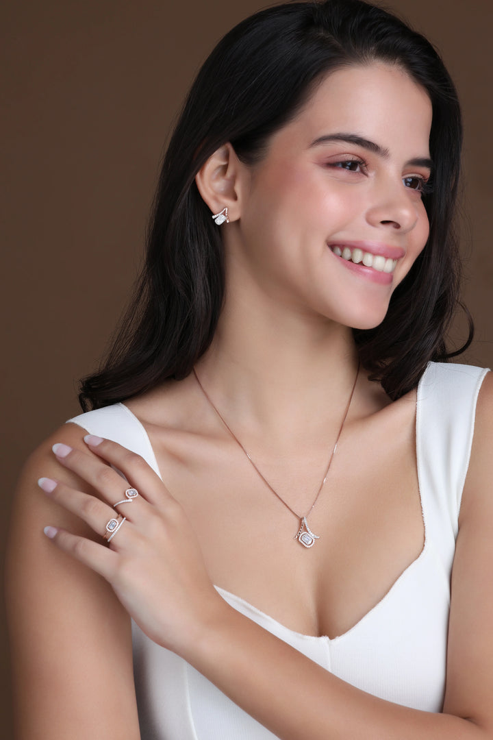 Natural Diamond The Mirage Mira Pendant