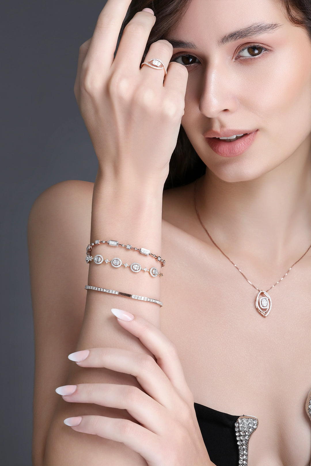 Natural Diamond The Mirage Nova Pendant